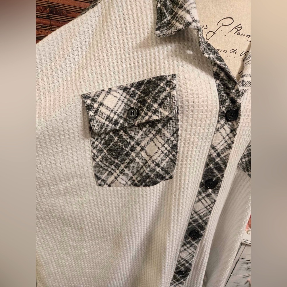 Cato top. - Picture 4 of 5